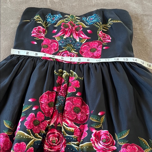 Forever 21 Strapless Black Mini Dress with Pink Floral - Picture 11 of 12